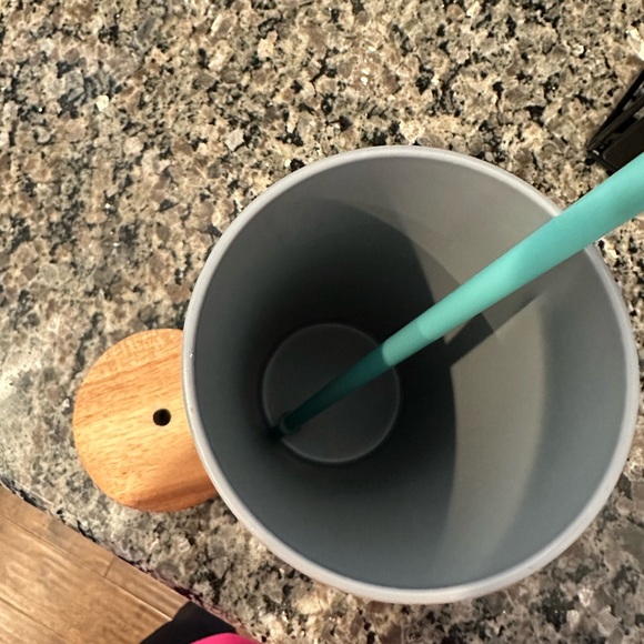 24oz cup - Picture 2 of 2